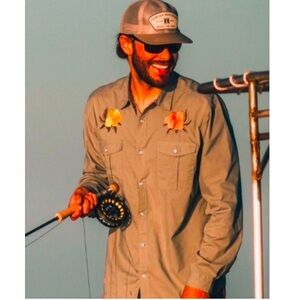 Howler Brothers GUACHO SNAPSHIRT.